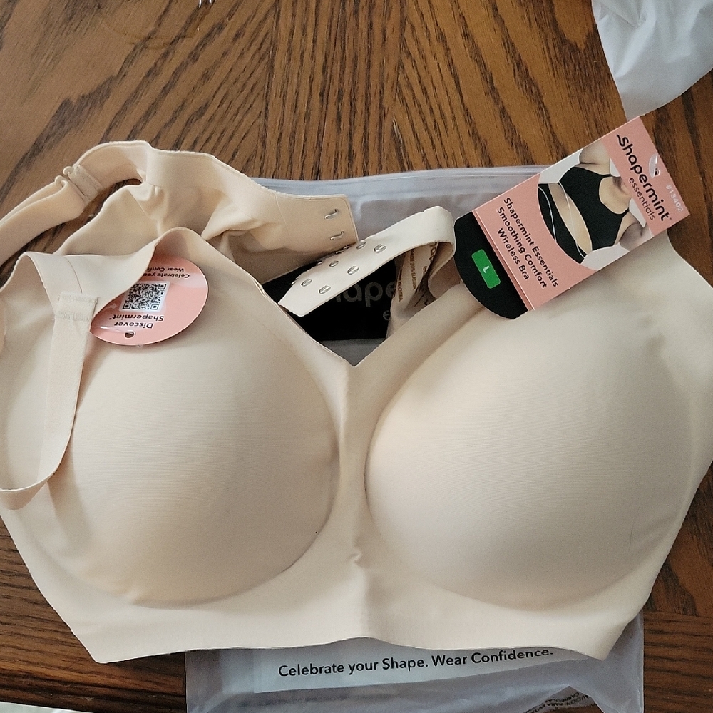 Shapermint Essentials Smoothing Comfort Wireless Bra